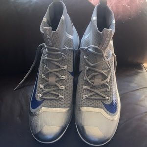 NIKE MEN’S AIR HUARACHE 2KFILTH ELITE MID BASEBALL